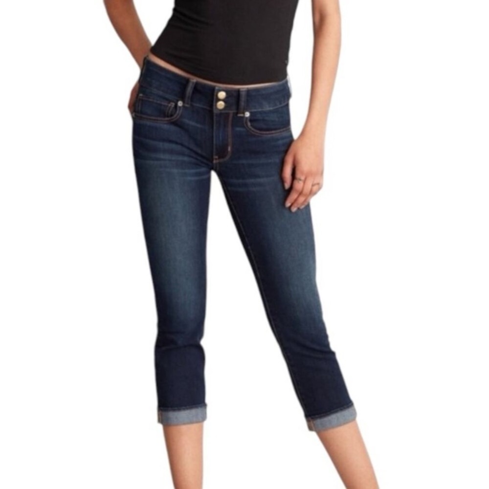 American Eagle Outfitters Dark Wash Cropped Jeans